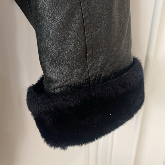 Vintage Jacqueline Ferrar black Leather Faux Fur Hooded Hood belted coat size XL - Picture 10 of 17